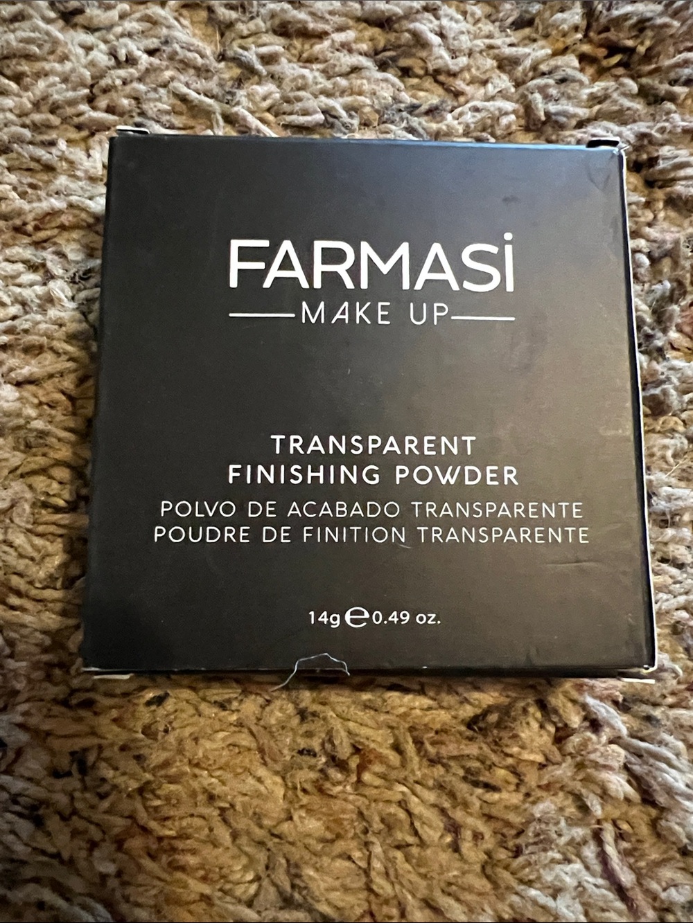 Farmasi Black Transparent Finishing Powder - Matte Setting Powder